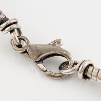 Collier och armband, silver.
