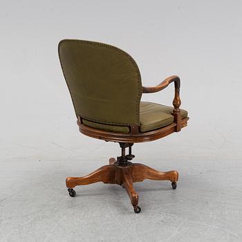 A desk chair, The Sikes Company, Buffalo, New York, first half of the 20th century.