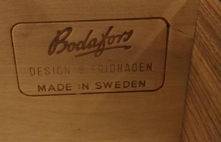 BOKHYLLA, "Bonett", Bertil Fridhagen, Bodafors, 1900-talets andra hälft.