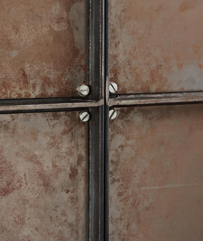 Jonas Bohlin, skåp, "Slottsbacken", ed. 193/200, Källemo, Värnamo, efter 1987.