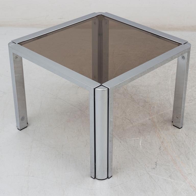 a coffee table and a side table from the late 20th century.