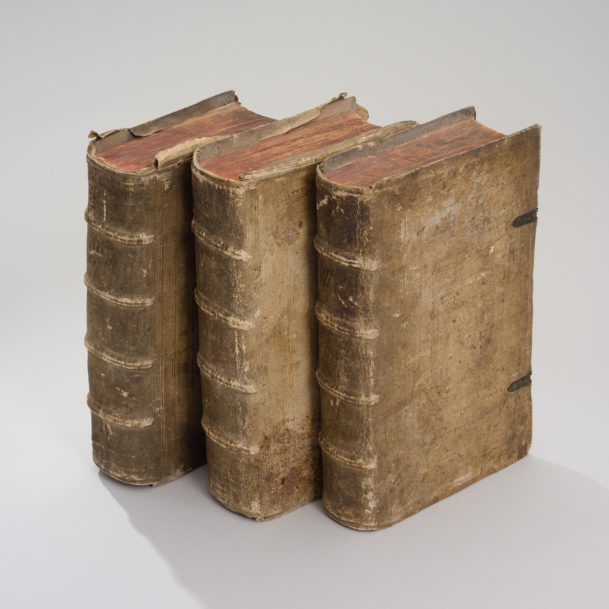 BÖCKER 3 ST, Martin Luthers skrifter, tryckta 1598-1608.