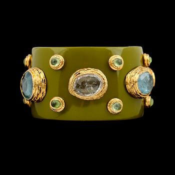 ARMBAND, sterling silver förgyllt i 18K guld, akvamariner, rosenkvarts, peridoter och buffelhorn.