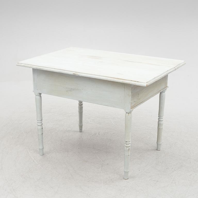 A table, 19th century.