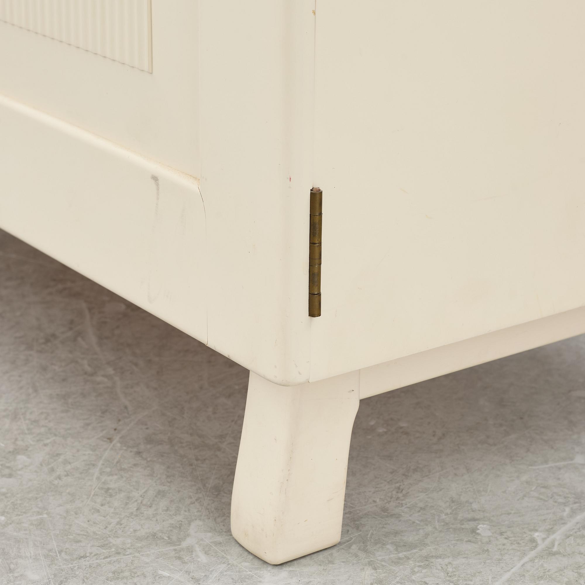 Carl Malmsten, skänk, "Talavid", Waggeryds möbelfabrik AB, 1900-talets andra hälft.