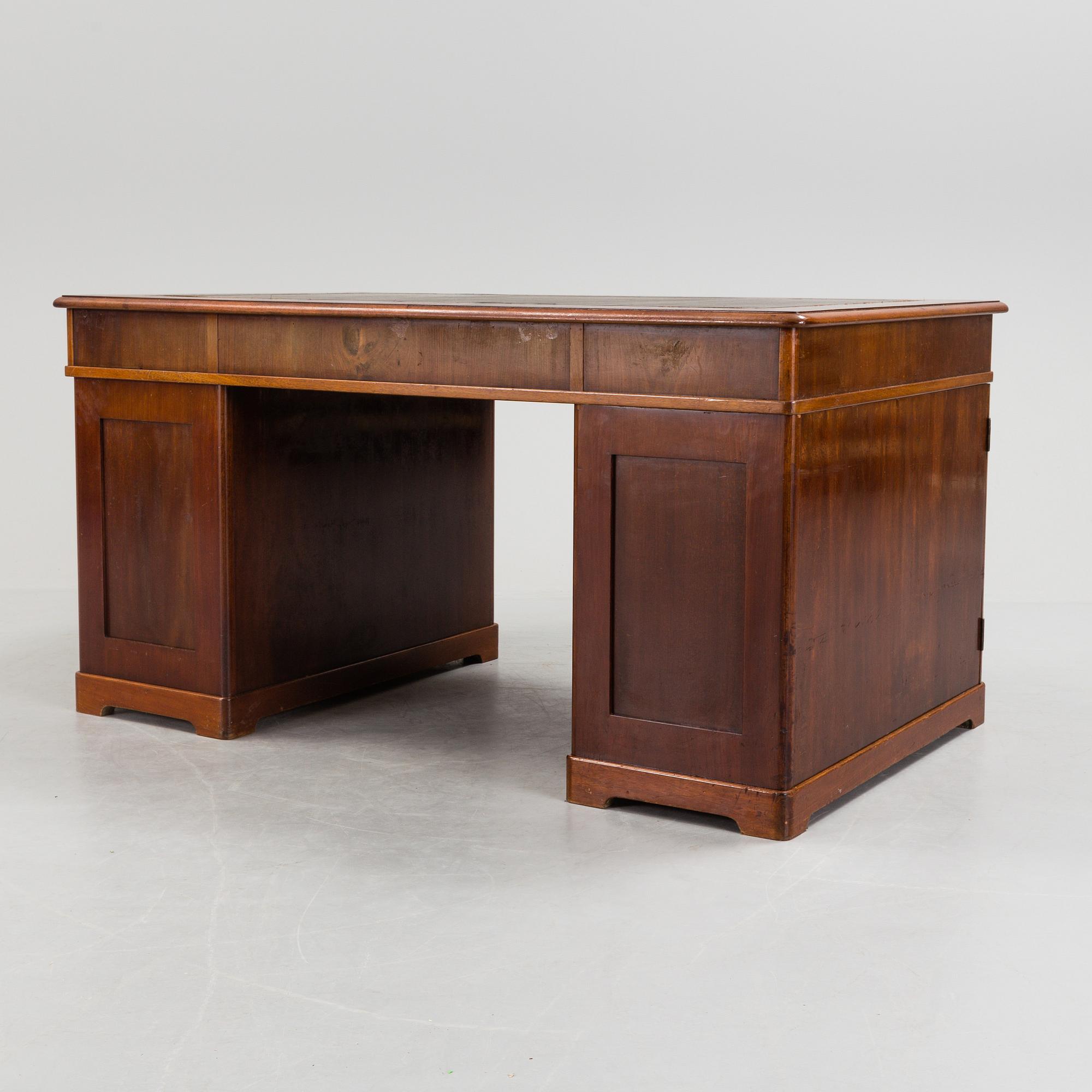 A writing desk by Gustaf L Sahlholm, Stockholm, circa 1900.