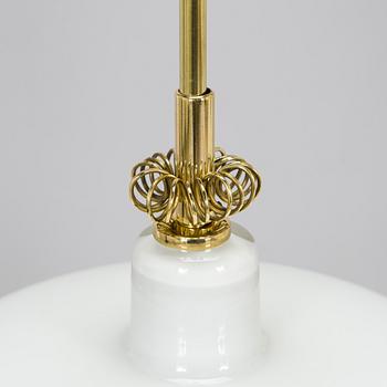 Paavo Tynell, a pair of mid-20th century 'K2-19' pendant lights for Idman.