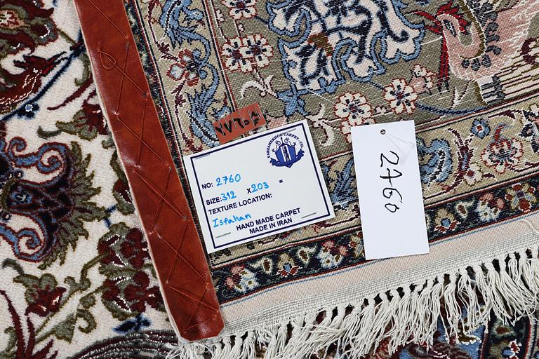 Matto, Old Esfahan, part silk, ca 312 x 203 cm.