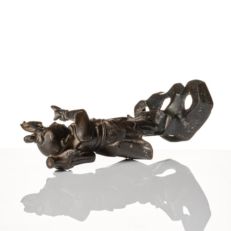 Skulptur/rökelsehållare, brons. Mingdynastin (1368-1644).