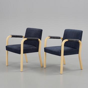 KARMSTOLAR, ett par, nr 26, Alvar Aalto, Artek.