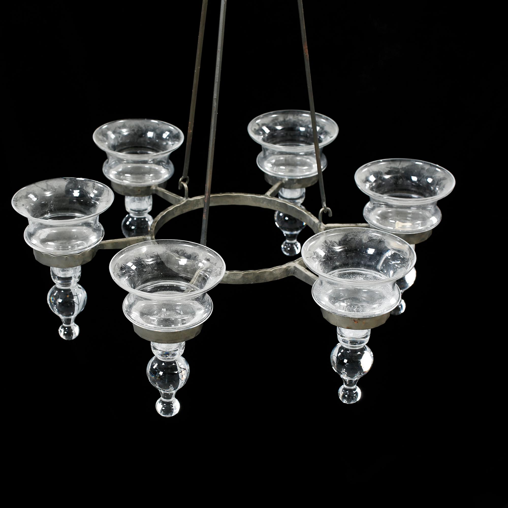 TAKKRONA, Boda glasbruk, 1900-talets andra hälft, total höjd 105 cm.