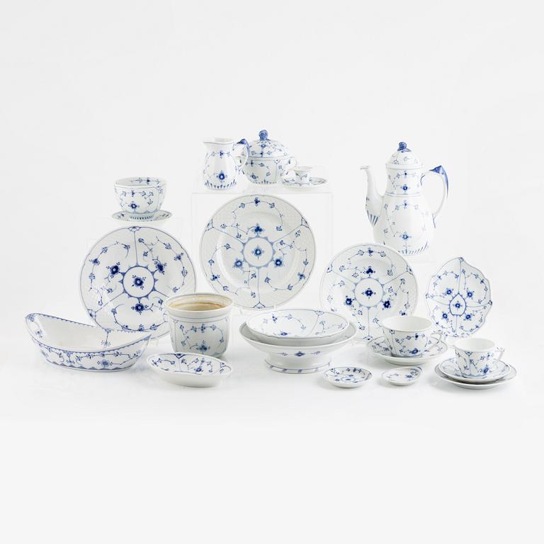 A 133-piece "Musselmalet" porcelain dinner and coffee service, Bing & Grøndahl, Denmark.