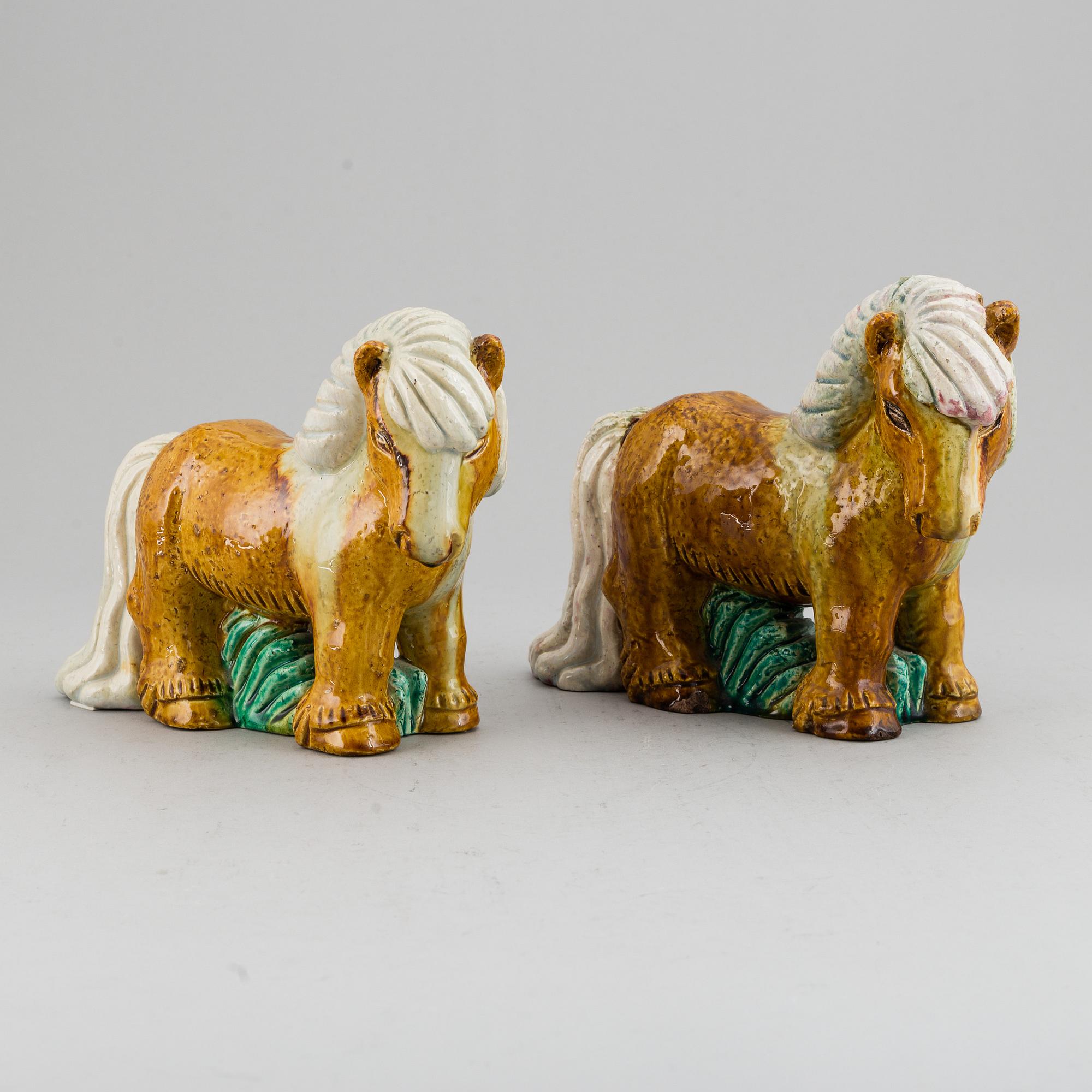 GUNNAR NYLUND, two stoneware sculptures of horses, Rörstrand, Sweden mid 20th century.