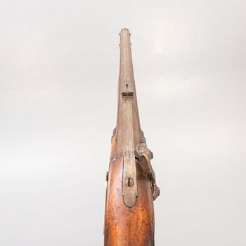 A percussion shotgun, carbine, 19th Century.