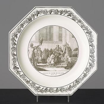 A set of six cream ware dinner plates, France Creil, 19th Century.