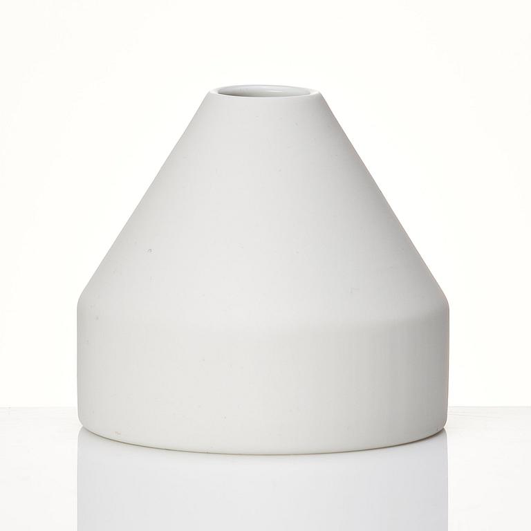 Claesson Koivisto Rune, "Objet d’Art, N°8", a vase, Time & Style, Japan, 2018.
