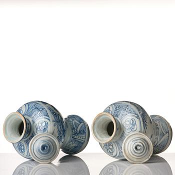 A pair of blue and white Meiping vases, late Ming dynasty (1368-1644).