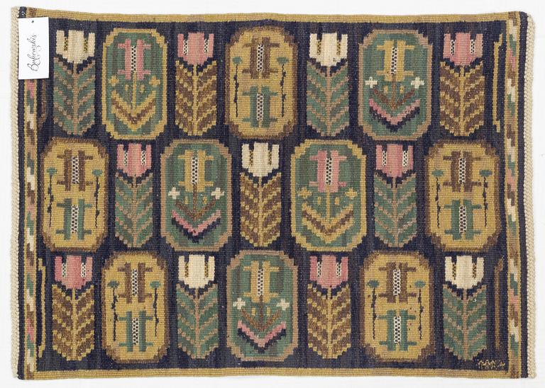 Märta Måås-Fjetterström, vävnad, "Medaljongerna", rölakan, ca 85 x 52 cm, signerad AB MMF.