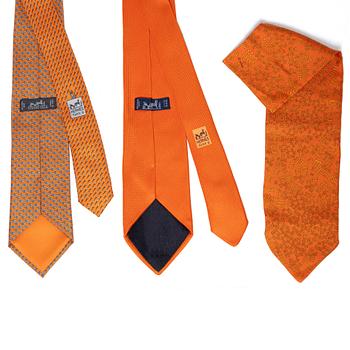 Hermès, Two ties and a pouch.
