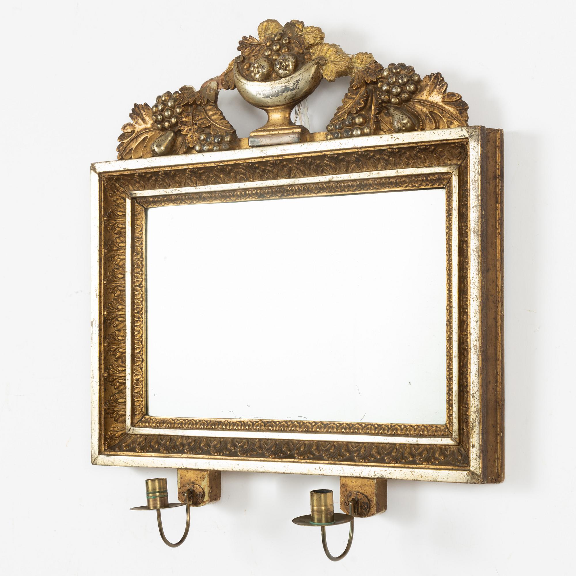 Mirror sconces, a pair, by Johan Martin Berg (mirror manufacturer in Gothenburg 1803-37), Empire.