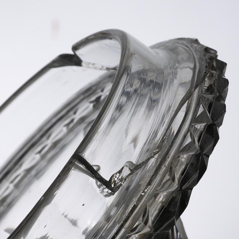 A pair of glass bonbonnières, probably Ireland. 19th century.