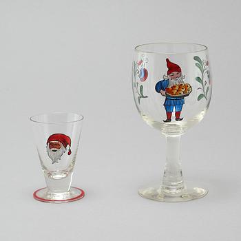 Six wine glass and four schnapps glass from the 20th century.