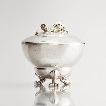Georg Jensen, a silver bowl with lid, 'Blossom', design no 126, Copenhagen circa 1915-1921.