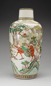 A famille verte vase, Qing dynasty, Kangxi (1662-1722).