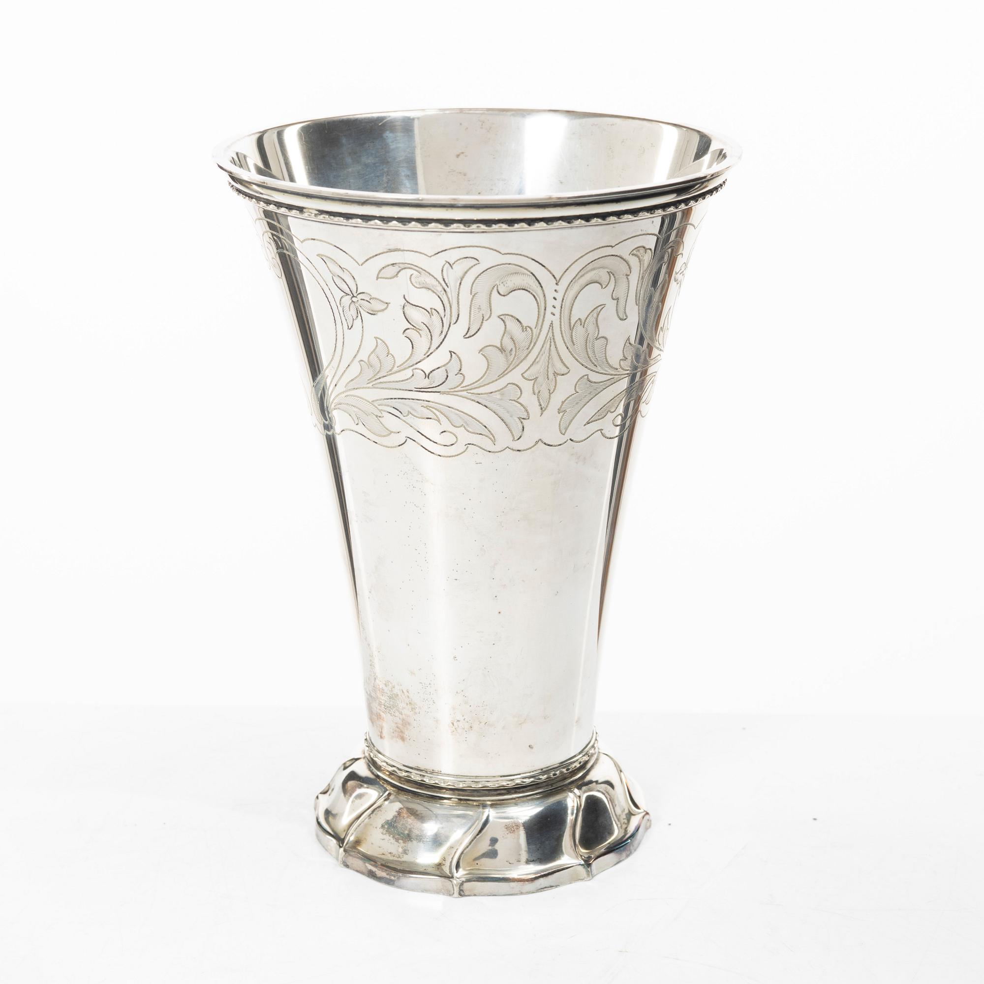 Guldsmedsaktiebolaget (GAB), A Swedish silver beaker, Stockholm 1938.