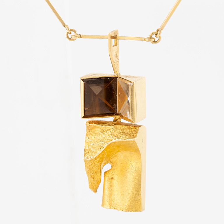 Björn Weckström, necklace, "Narcissos", 18K gold, rock crystal and smoky quartz. Lapponia.