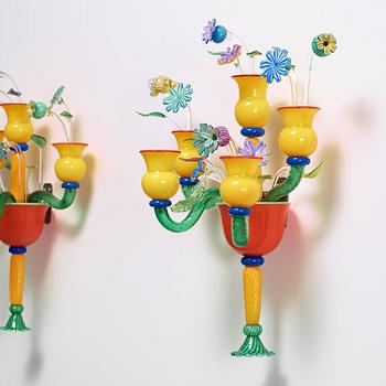 Jonas Rooth, a pair of glass wall sconces, Kivik 1999, Sweden.