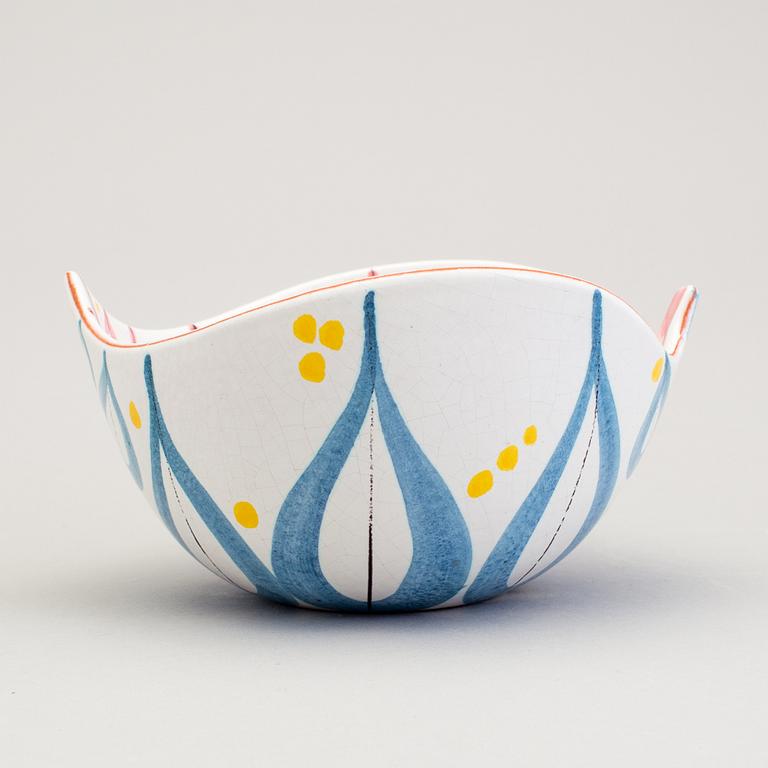 STIG LINDBERG, a faience bowl, 1940/50s.