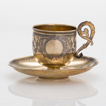 Kaffekopp med fat, förgyllt silver, trol. Ivan Nikolajev Miekin, Moskva 1898-1909.