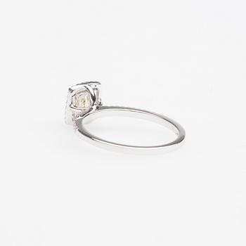 RING, 14K vitguld med fasettslipad gul diamant ca 0.70 ct.