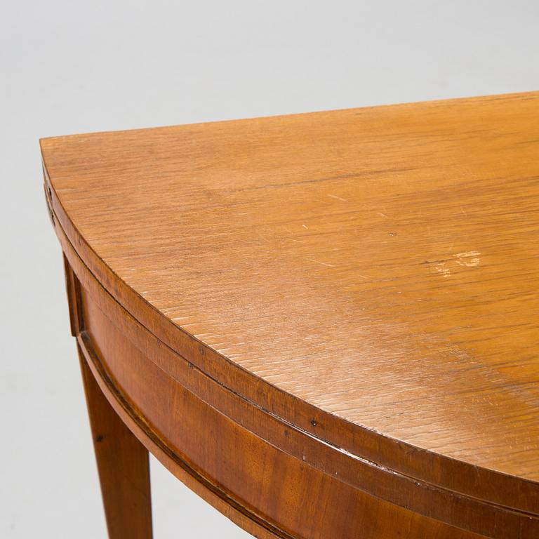 Spelbord, sengustavianskt, 1800-talets första hälft.