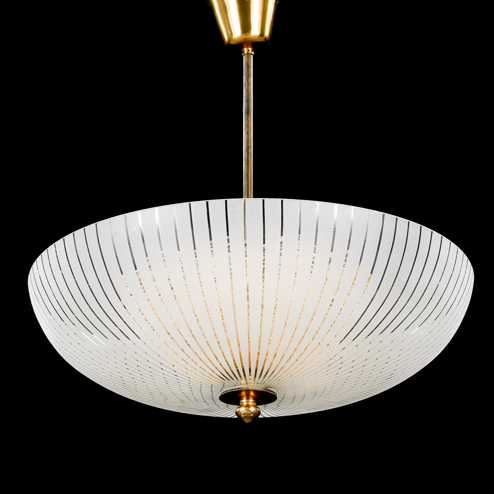 An Orrefors ceiling lamp from the 1940/50s.
