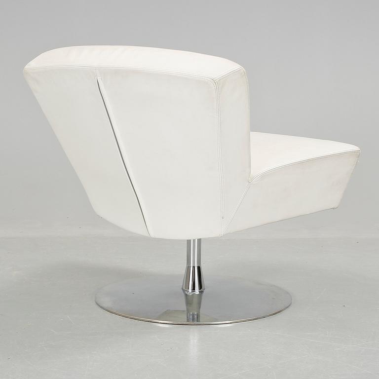 FÅTÖLJ, "Tinto", formgiven av Claesson, Koivisto och Rune för Offecct, 2000-tal.
