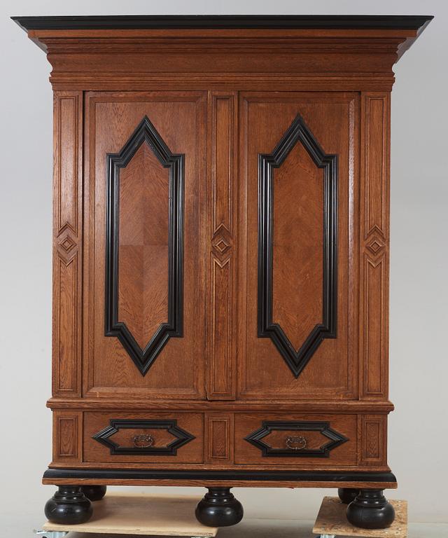 SKÅP, barockstil, 1900-talets första hälft.