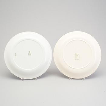 STIG LINDBERG, 8 "Löja" dishes, Gustavsberg 1948-1962.