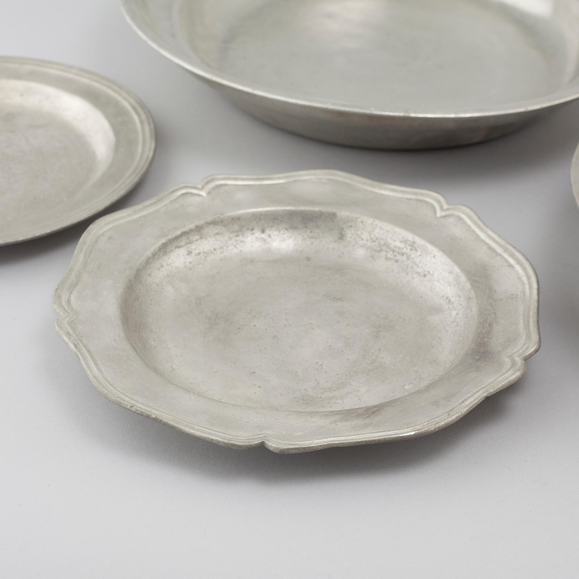 A set of ten pewter items from Sweden, 18th and 19th century.