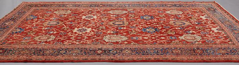 A CARPET, an antique Mahal, a so called Ziegler Mahal, ca 401 x 337,5 cm.