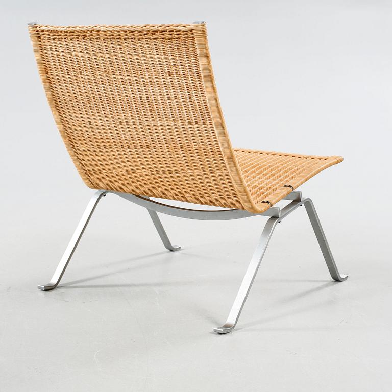 A "PK-22" armchair by Poul Kjaerholm, E Kold Christensens, Denmark, 20th century.