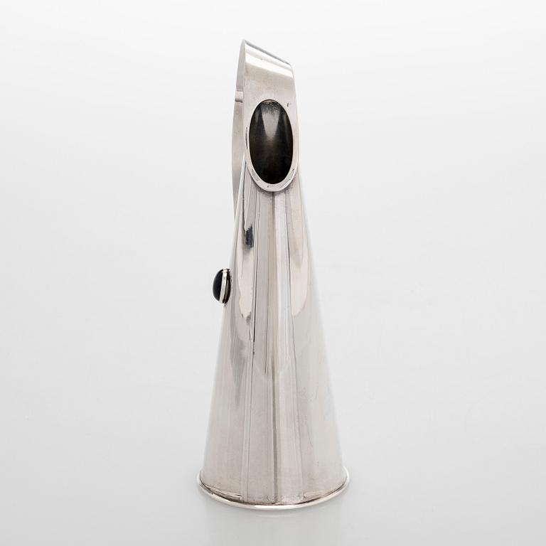 Vas, silver med slipad sten, Turun Hopea, Åbo 1962.