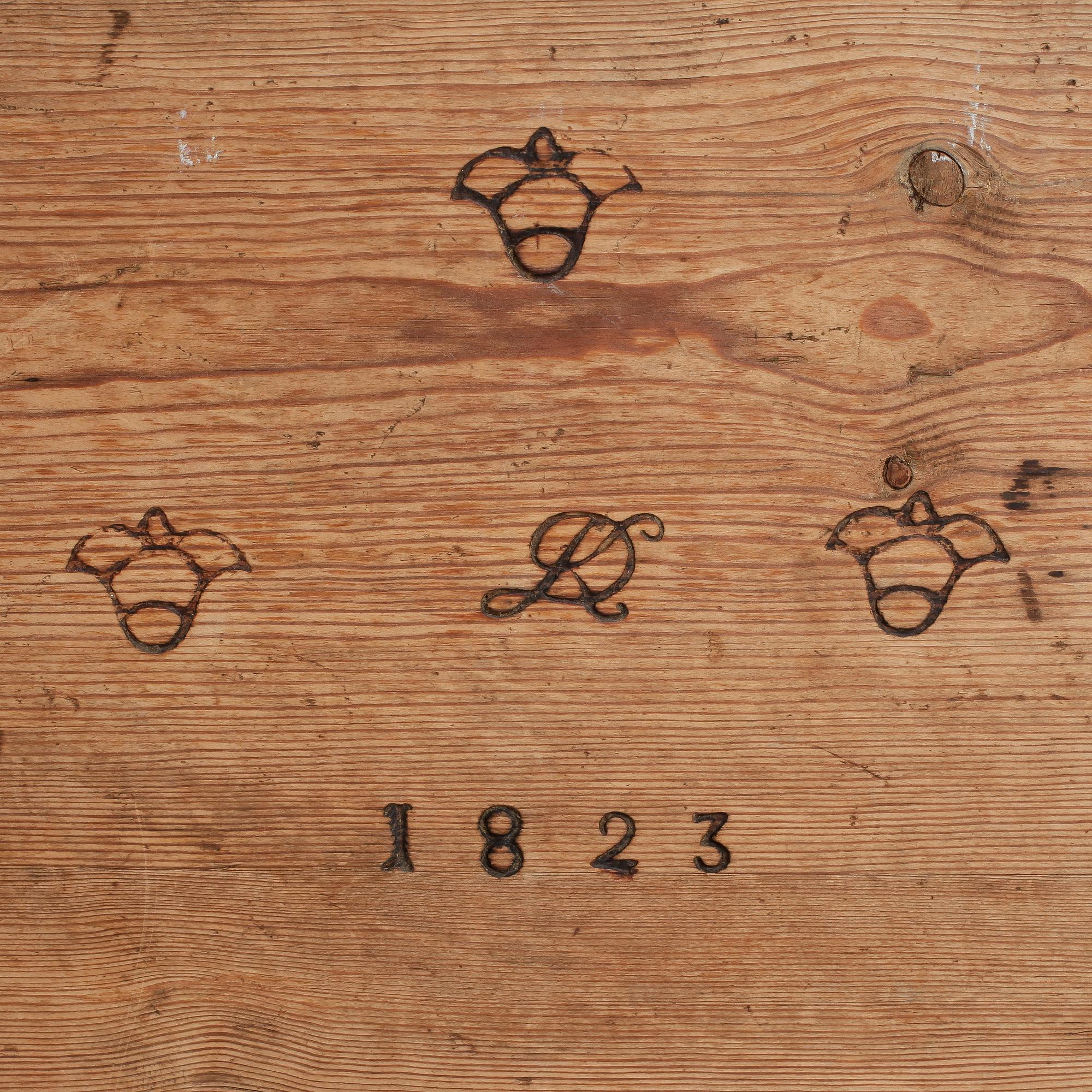 TRÄMÅTT, krönt 1823.