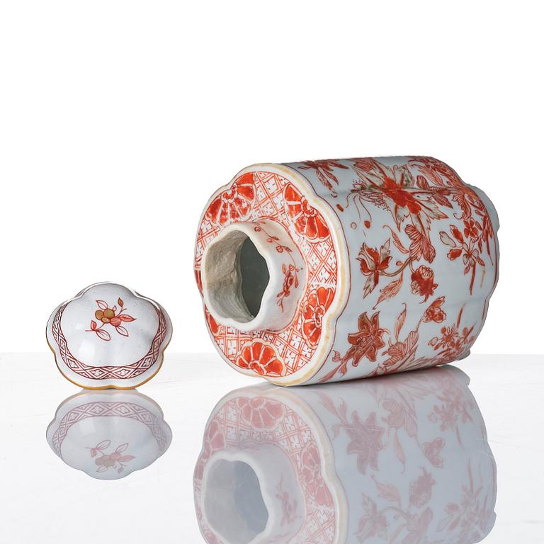 A 'rouge de fer' six piece tea caddy set, Qing dynasty, early 18th Century.