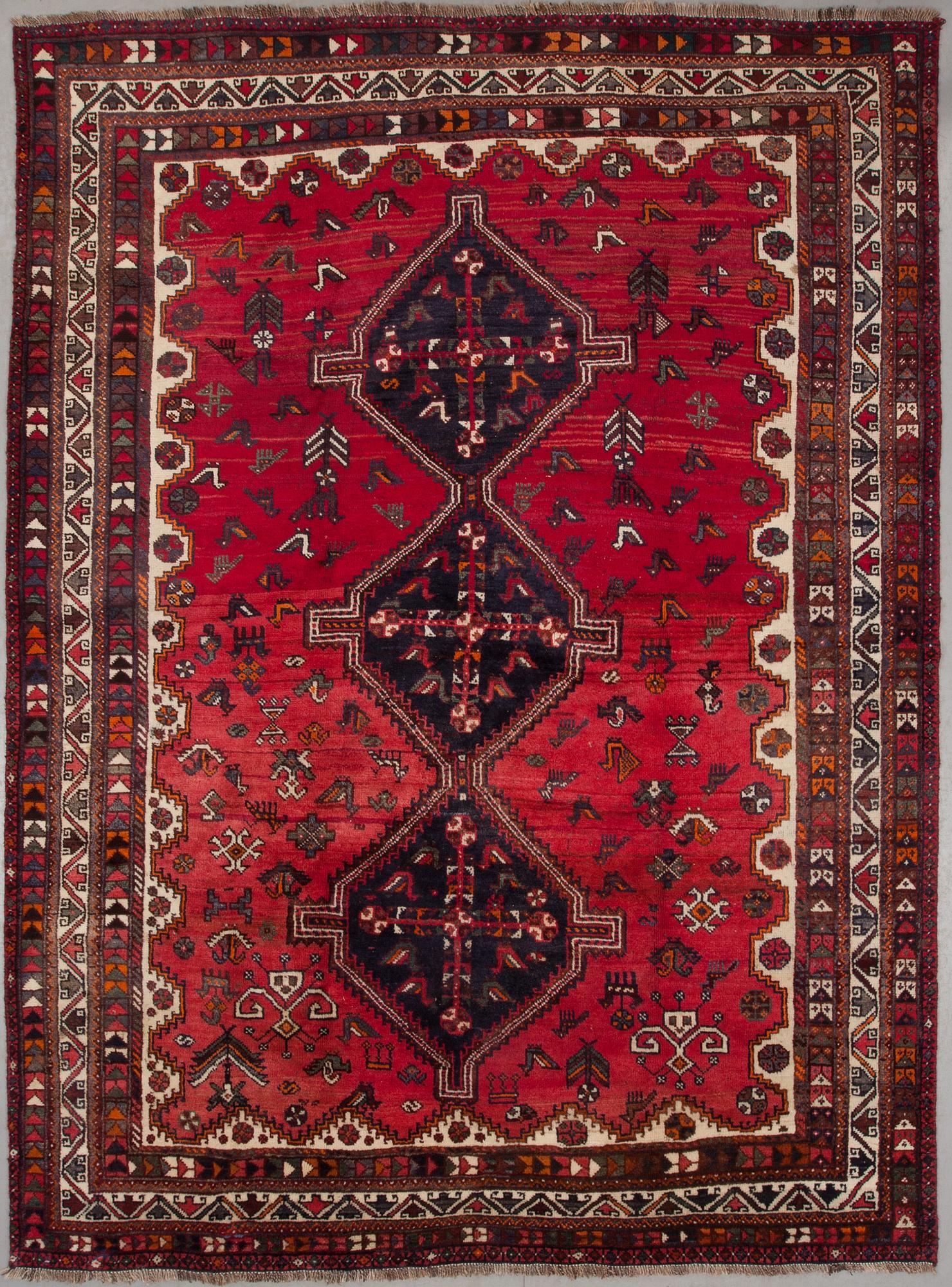 MATTA, old, Shiraz, ca 295 x 216 cm.