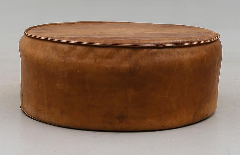 SOFFBORD / SITTPUFF, 1900-talets andra hälft.