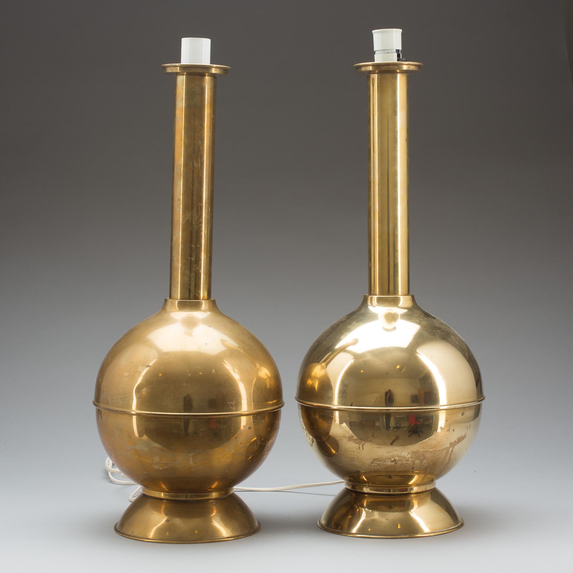 BORDSLAMPOR, ett par. 1900-talets andra hälft.