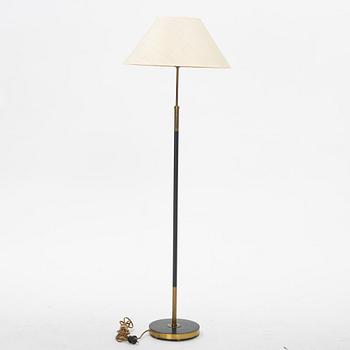 A mid 20th century floor lamp.