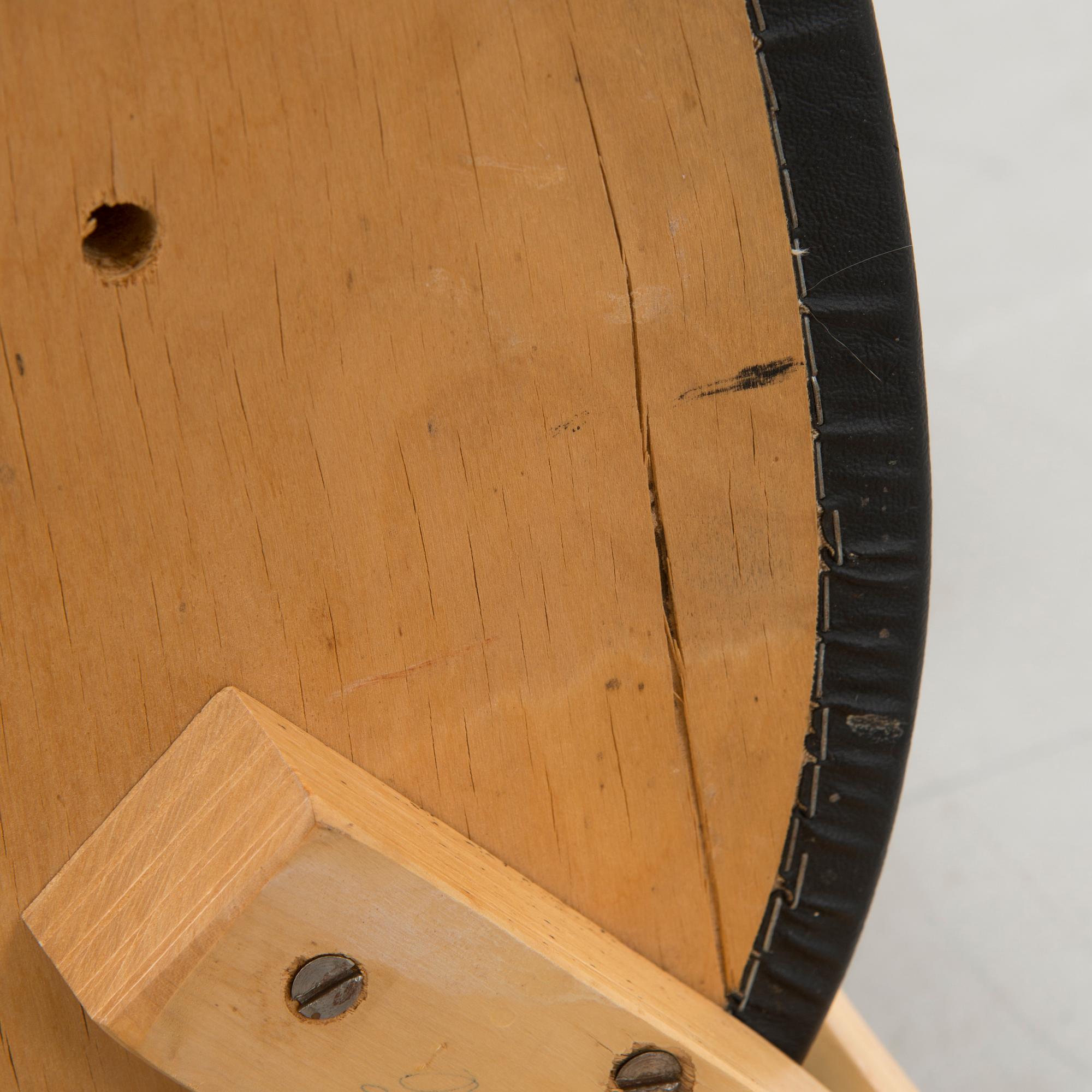 ALVAR AALTO, tuoleja, 4 kpl, malli 69, Artek 1900-luvun puoliväli.